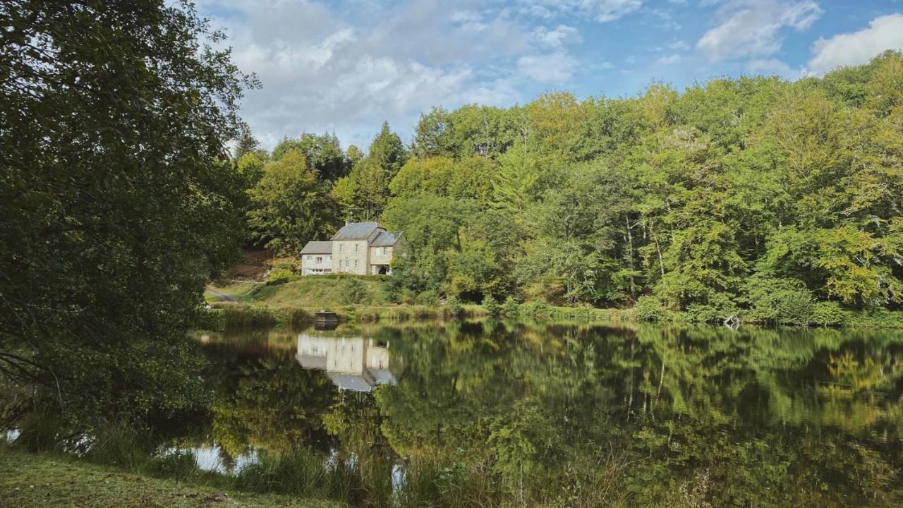 Appartement Aux Sources De La Chabanne Saint-Hilaire-les-Courbes Экстерьер фото
